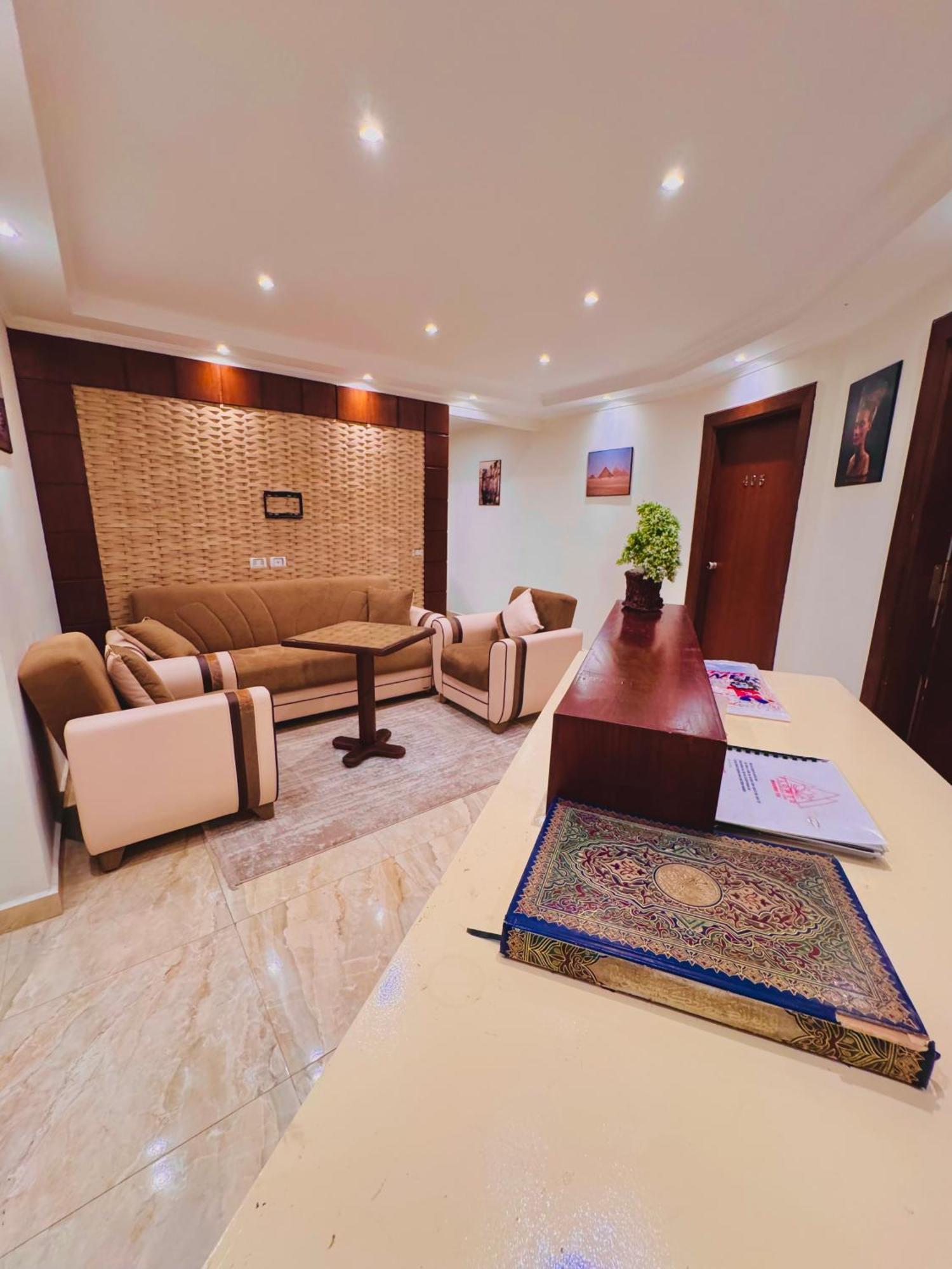 Flower Pyramids Inn Kafrat al Jabal ภายนอก รูปภาพ